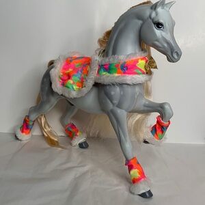 Snowdance Barbie Winter Horse